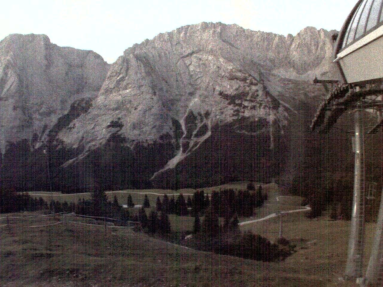 Archiv Foto Webcam Bergstation Sesselbahn Gaistal, Ehrwalder Alm