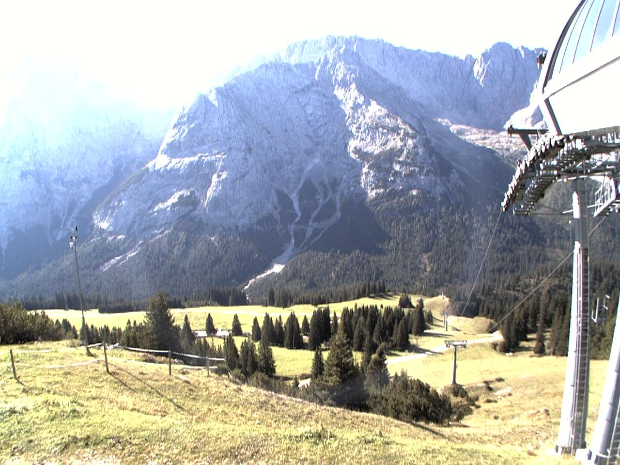 Archived image Webcam mountain station chairlift "Gaistal", "Ehrwalder Alm"