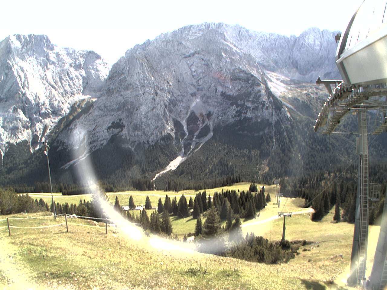 Archived image Webcam mountain station chairlift "Gaistal", "Ehrwalder Alm"