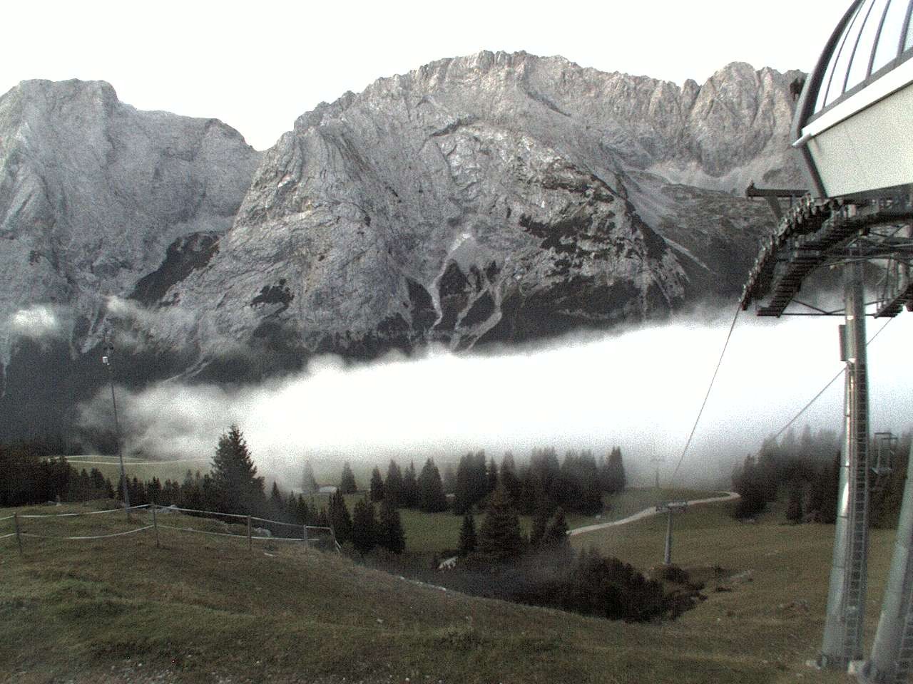 Archiv Foto Webcam Bergstation Sesselbahn Gaistal, Ehrwalder Alm
