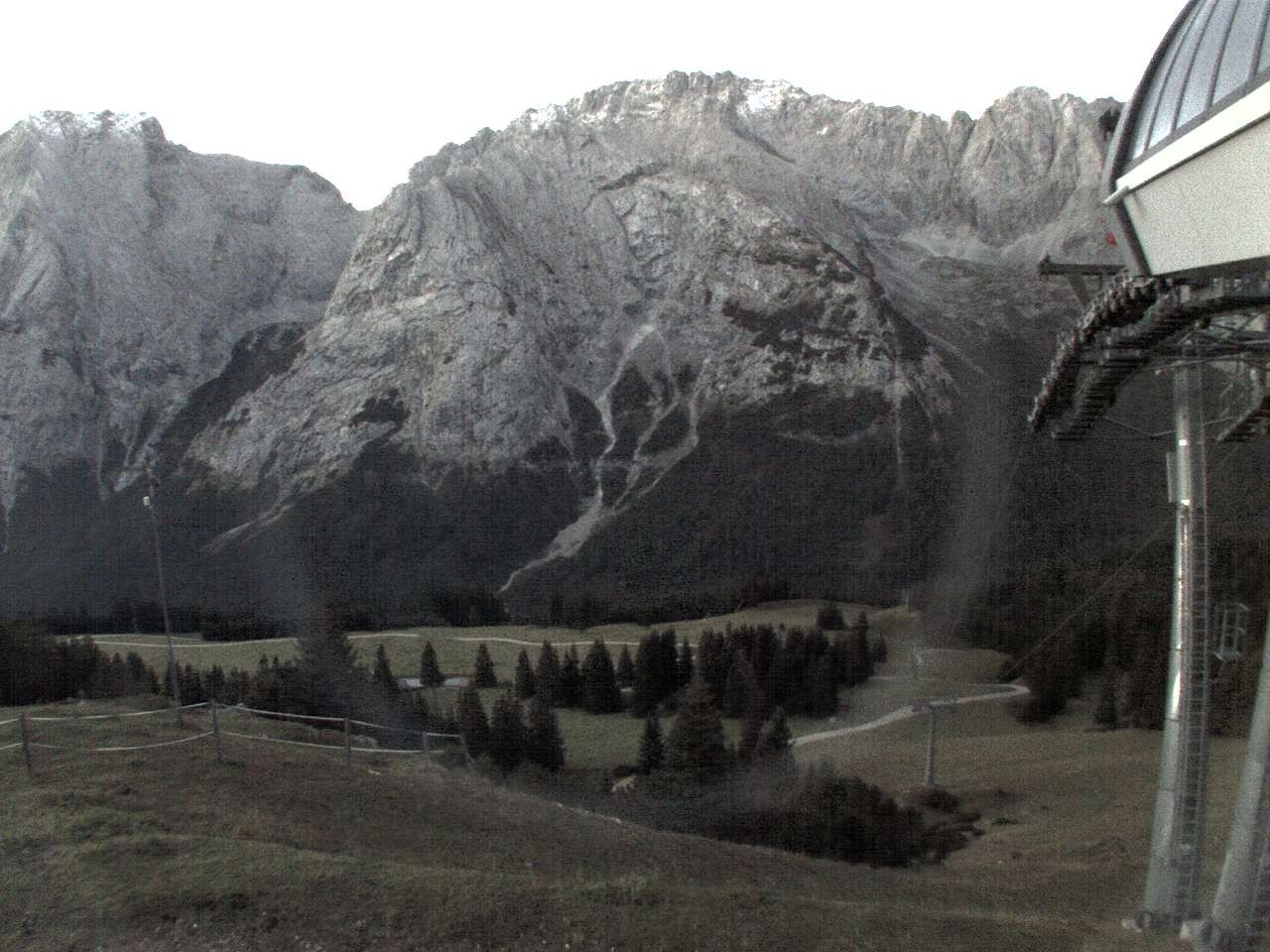 Archiv Foto Webcam Bergstation Sesselbahn Gaistal, Ehrwalder Alm
