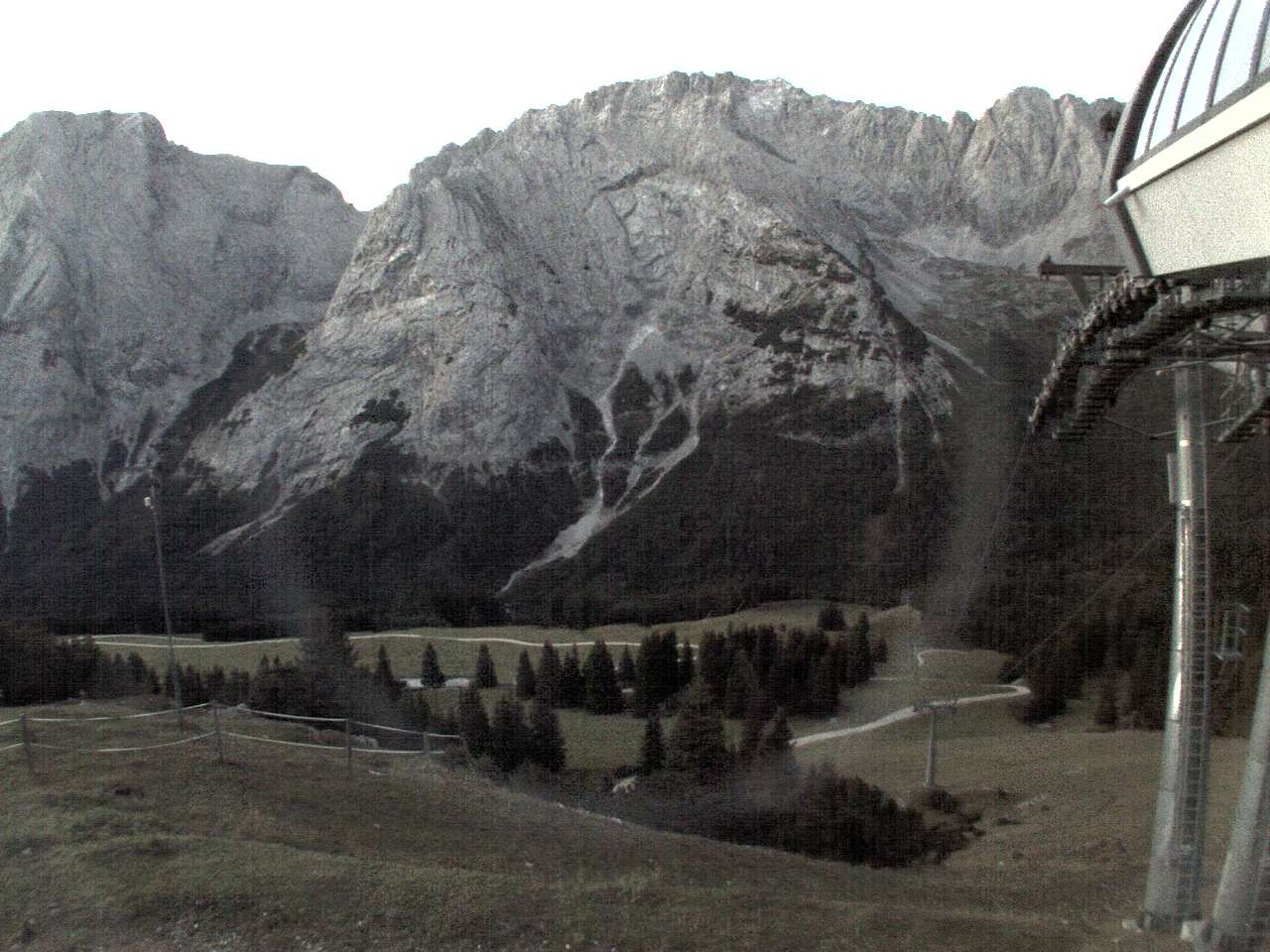 Archiv Foto Webcam Bergstation Sesselbahn Gaistal, Ehrwalder Alm