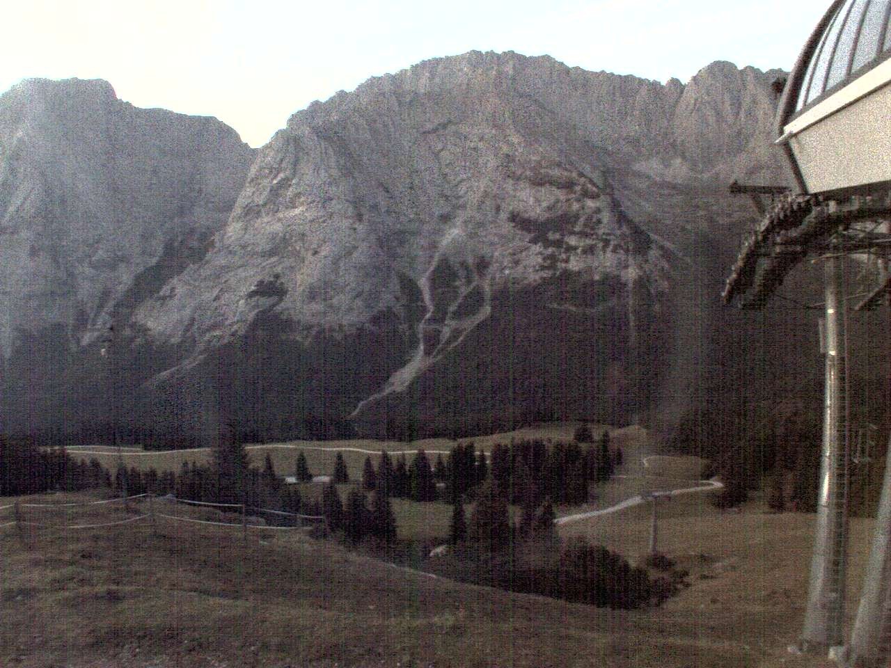 Archiv Foto Webcam Bergstation Sesselbahn Gaistal, Ehrwalder Alm
