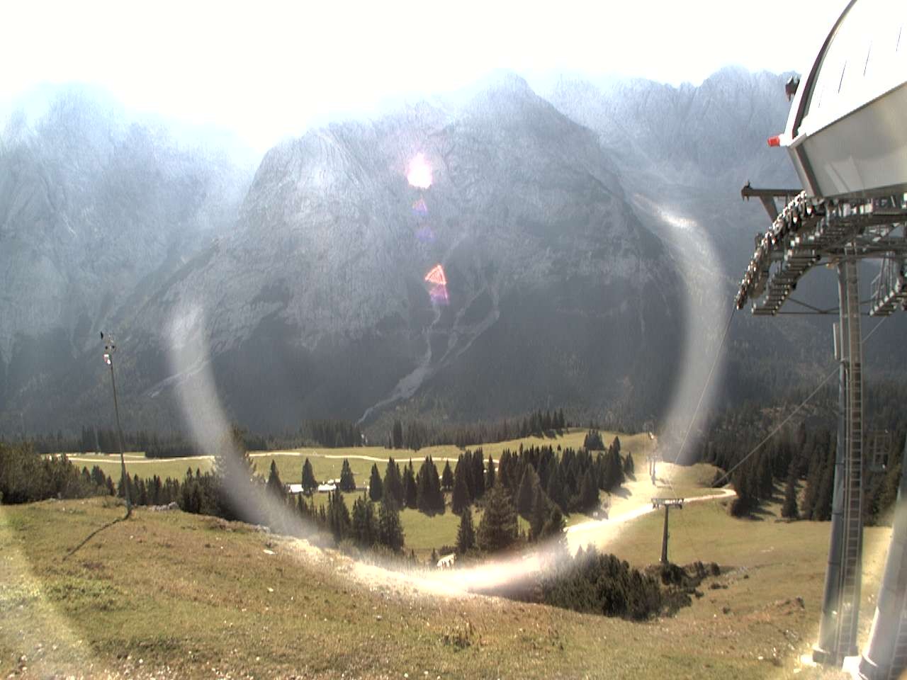 Archived image Webcam mountain station chairlift "Gaistal", "Ehrwalder Alm"