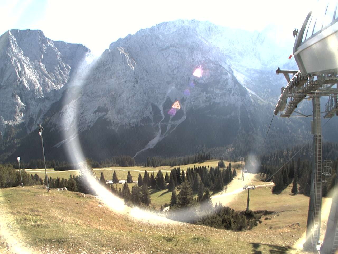 Archived image Webcam mountain station chairlift "Gaistal", "Ehrwalder Alm"
