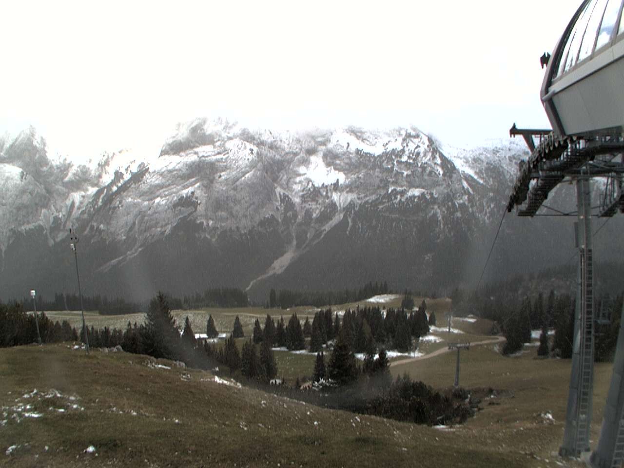 Archiv Foto Webcam Bergstation Sesselbahn Gaistal, Ehrwalder Alm