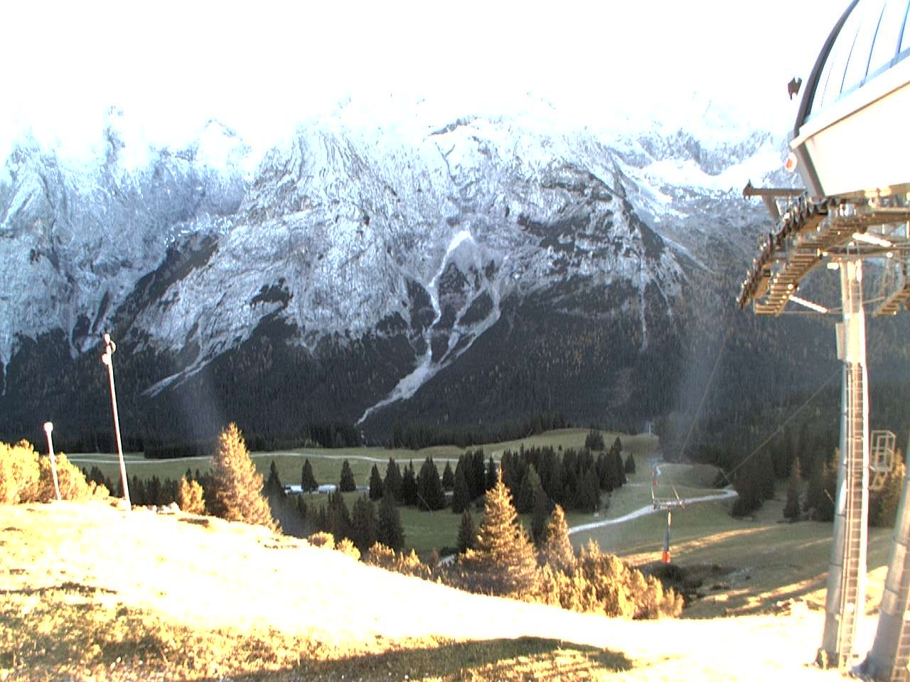 Archiv Foto Webcam Bergstation Sesselbahn Gaistal, Ehrwalder Alm