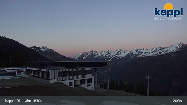 Archived image Webcam DIAS-Bahn Top Station, Kappl