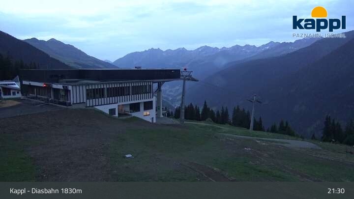 Archived image Webcam DIAS-Bahn Top Station, Kappl