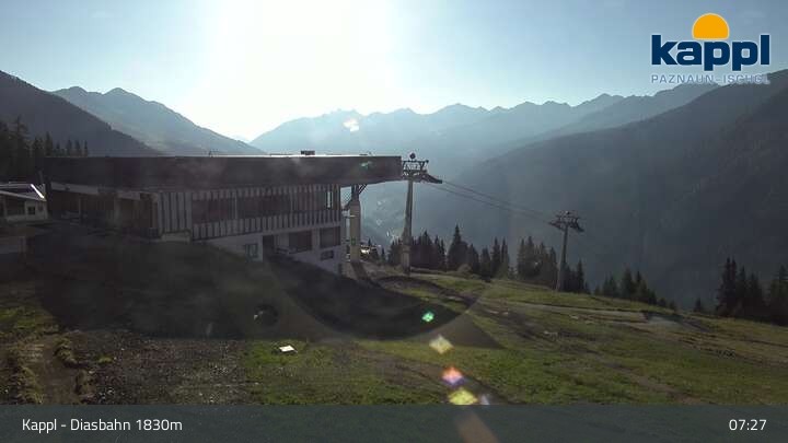 Archived image Webcam DIAS-Bahn Top Station, Kappl