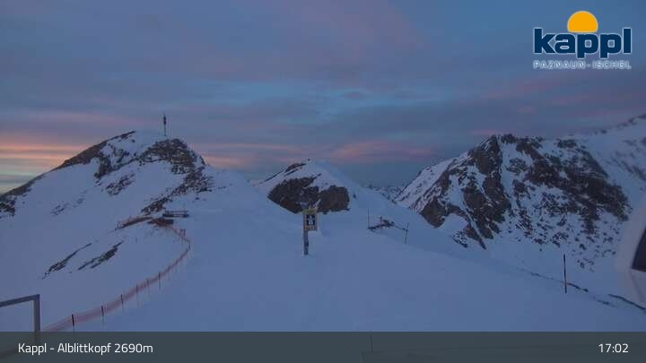 Archived image Webcam Alblittkopfbahn Top Station - Kappl