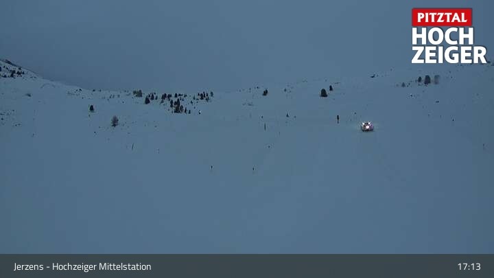 Archiv Foto Webcam Jerzens - Hochzeiger Mittelstation