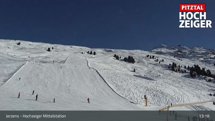 Archiv Foto Webcam Jerzens - Hochzeiger Mittelstation