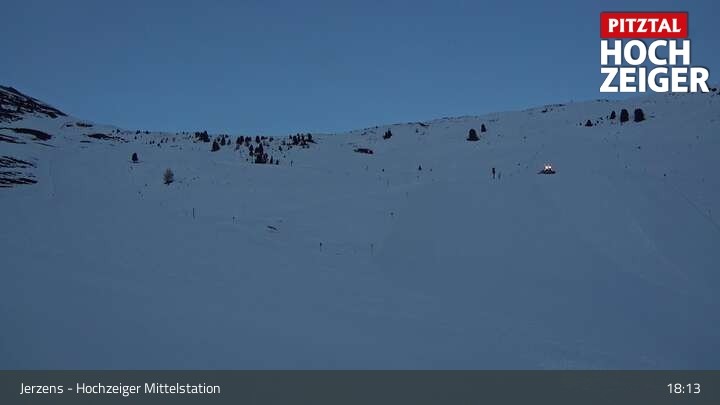 Archived image Webcam Jerzens - Hochzeiger Mittelstation