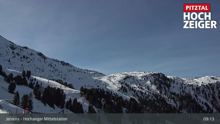 Archiv Foto Webcam Jerzens - Hochzeiger Mittelstation