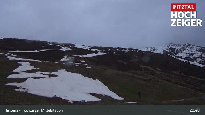 Archiv Foto Webcam Jerzens - Hochzeiger Mittelstation