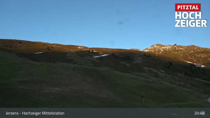 Archiv Foto Webcam Jerzens - Hochzeiger Mittelstation
