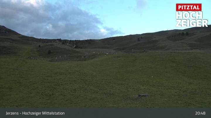 Archiv Foto Webcam Jerzens - Hochzeiger Mittelstation