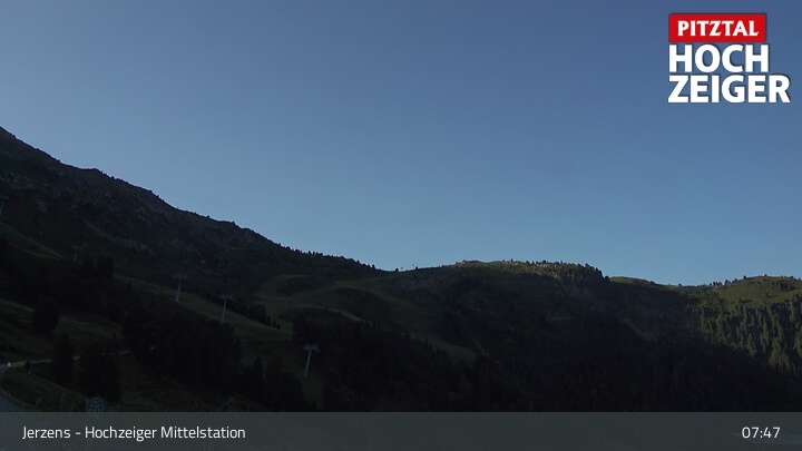 Archiv Foto Webcam Jerzens - Hochzeiger Mittelstation