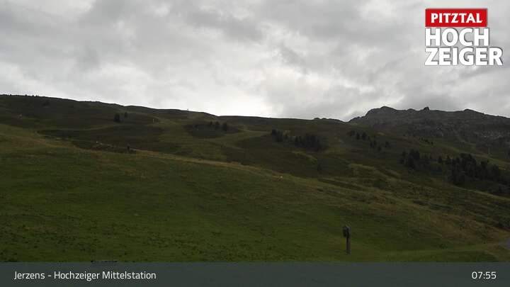 Archiv Foto Webcam Jerzens - Hochzeiger Mittelstation