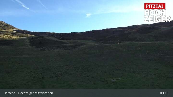 Archived image Webcam Jerzens - Hochzeiger Mittelstation
