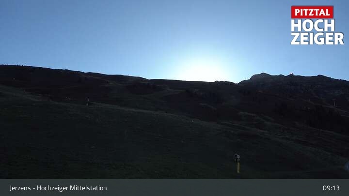 Archiv Foto Webcam Jerzens - Hochzeiger Mittelstation