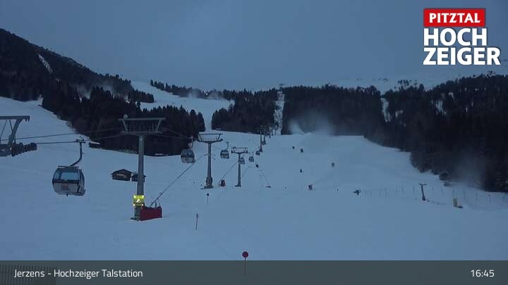 Archiv Foto Webcam Jerzens - Hochzeiger Talstation