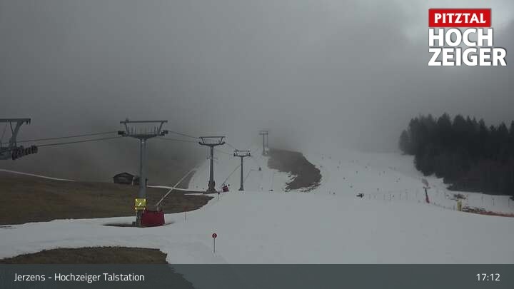 Archiv Foto Webcam Jerzens - Hochzeiger Talstation