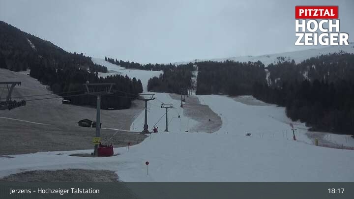 Archiv Foto Webcam Jerzens - Hochzeiger Talstation