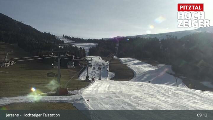 Archiv Foto Webcam Jerzens - Hochzeiger Talstation