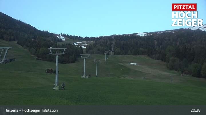 Archived image Webcam Jerzens - Hochzeiger Base Station
