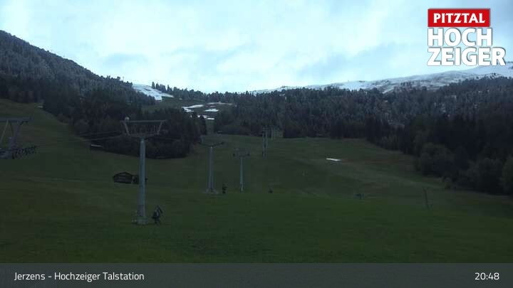 Archiv Foto Webcam Jerzens - Hochzeiger Talstation