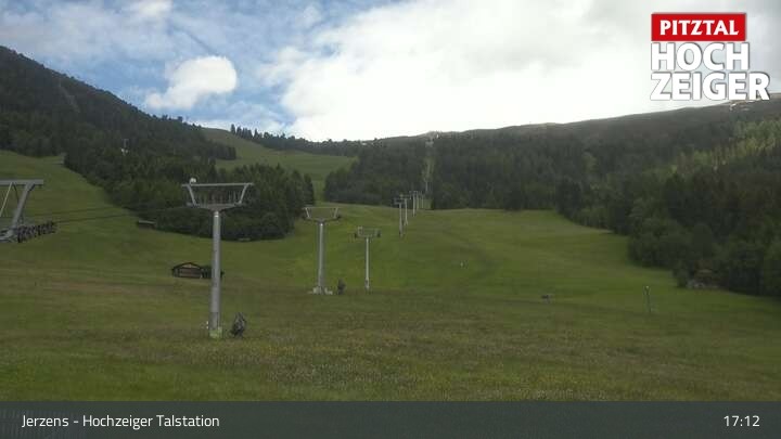 Archiv Foto Webcam Jerzens - Hochzeiger Talstation