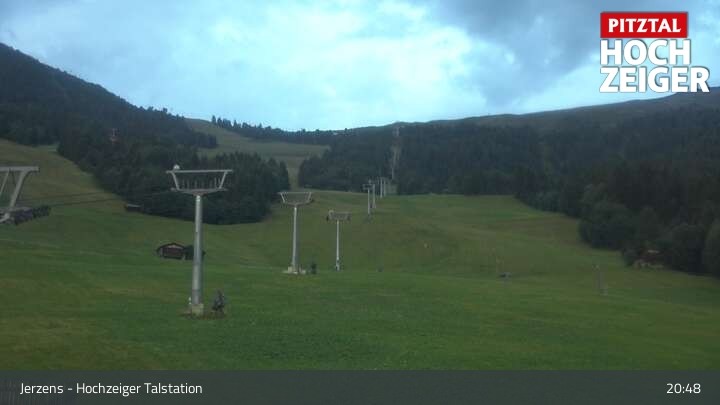 Archiv Foto Webcam Jerzens - Hochzeiger Talstation