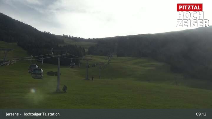 Archiv Foto Webcam Jerzens - Hochzeiger Talstation