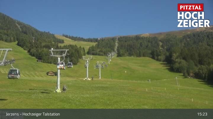 Archiv Foto Webcam Jerzens - Hochzeiger Talstation