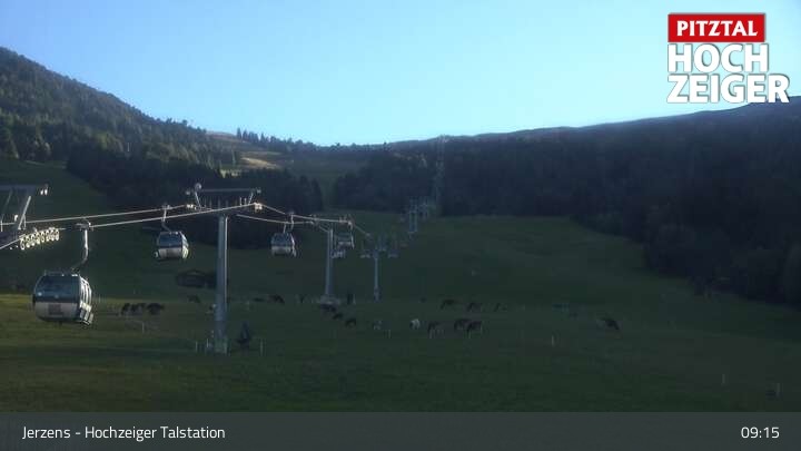 Archiv Foto Webcam Jerzens - Hochzeiger Talstation