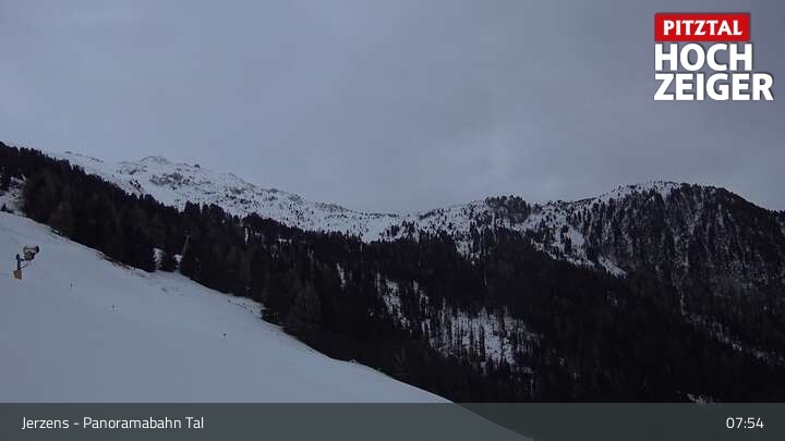 Archiv Foto Webcam Jerzens - Zirbenbahn Bergstation
