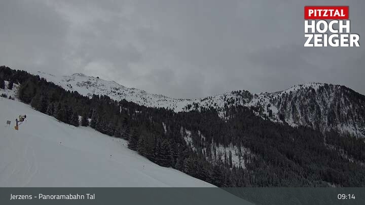 Archiv Foto Webcam Jerzens - Zirbenbahn Bergstation