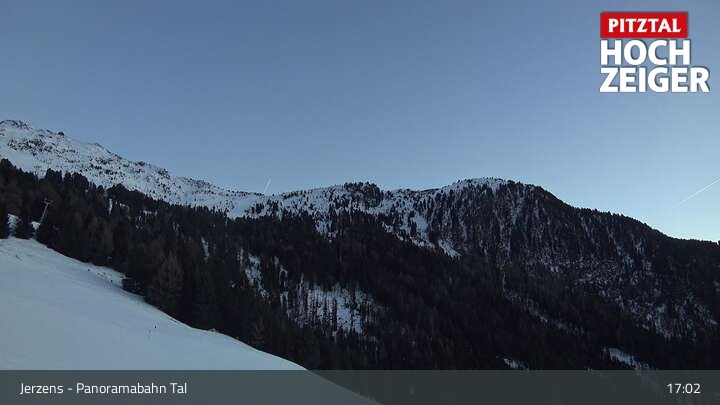 Archiv Foto Webcam Jerzens - Zirbenbahn Bergstation