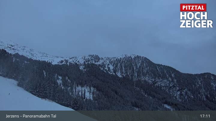 Archiv Foto Webcam Jerzens - Zirbenbahn Bergstation