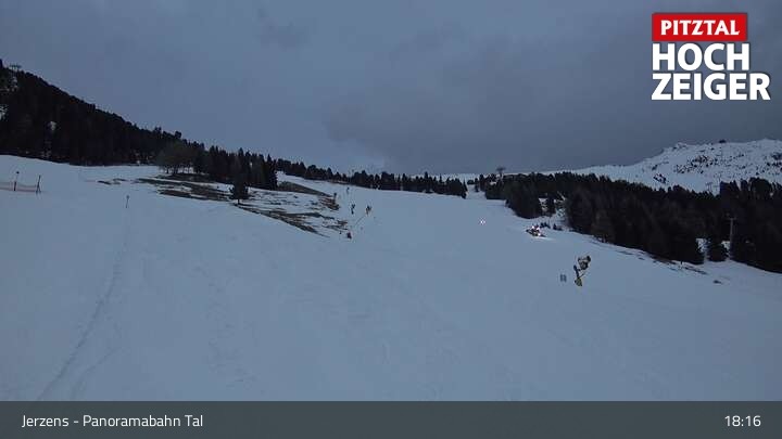Archiv Foto Webcam Jerzens - Zirbenbahn Bergstation
