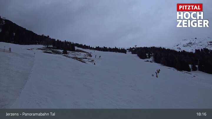 Archiv Foto Webcam Jerzens - Zirbenbahn Bergstation