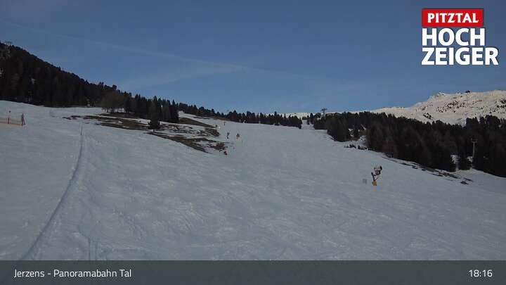 Archiv Foto Webcam Jerzens - Zirbenbahn Bergstation