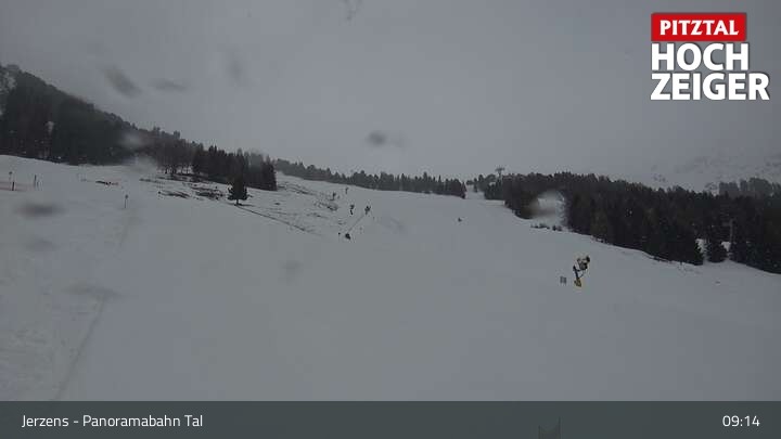 Archiv Foto Webcam Jerzens - Zirbenbahn Bergstation