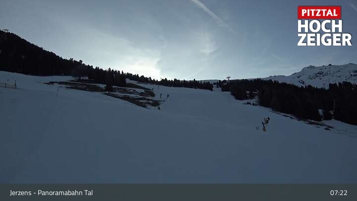 Archiv Foto Webcam Jerzens - Zirbenbahn Bergstation