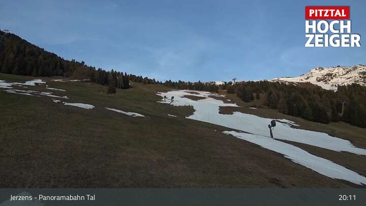 Archiv Foto Webcam Jerzens - Zirbenbahn Bergstation