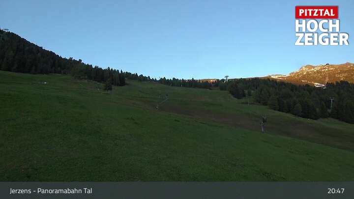 Archiv Foto Webcam Jerzens - Zirbenbahn Bergstation