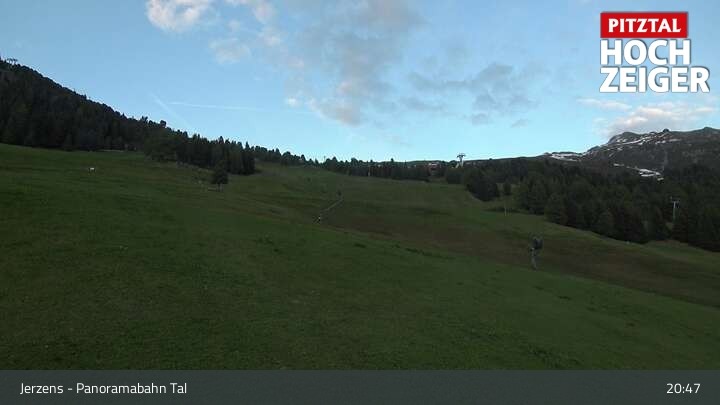 Archiv Foto Webcam Jerzens - Zirbenbahn Bergstation