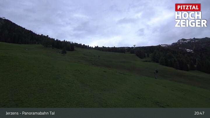 Archiv Foto Webcam Jerzens - Zirbenbahn Bergstation